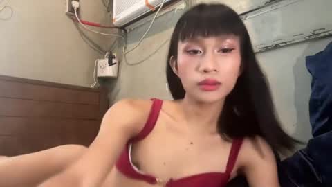 kiratrans705 online show from August 7, 5:42 am
