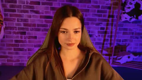 kiravair online show from November 21, 1:21 pm