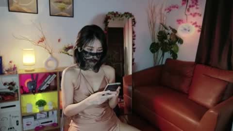 kirenie online show from February 5, 9:25 am