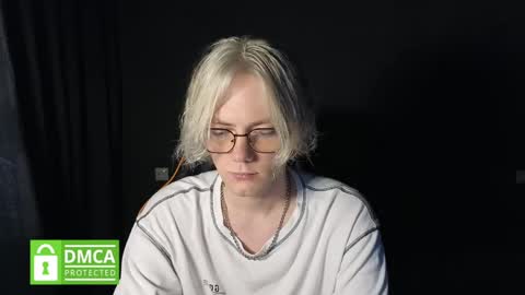 Snapshot of kirill_20_cm chatting on May 8, 2:33 pm Kirill and Andrey online show from May 8, 2:33 pm