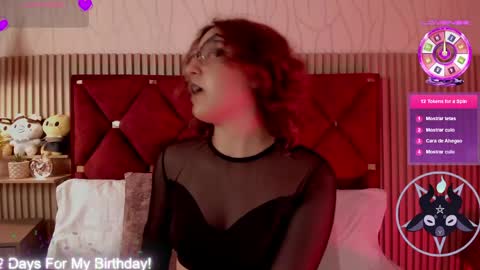 Snapshot of kirivelvet chatting on May 11, 9:12 pm Samantha Velvet online show from May 11, 9:12 pm