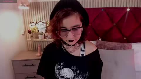 Snapshot of kirivelvet chatting on May 14, 8:59 pm Samantha Velvet online show from May 14, 8:59 pm