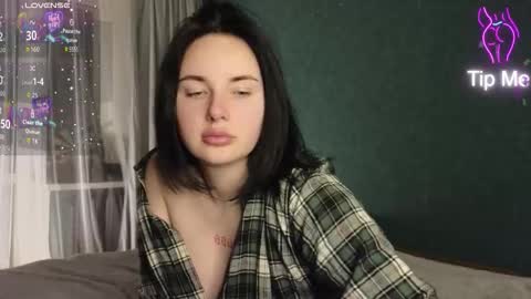 Kira online show from March 12, 4:24 pm