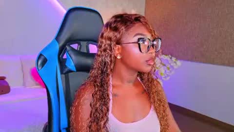 kishalove_ online show from June 23, 10:02 am