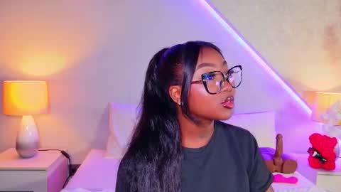 kishalove_ online show from June 30, 10:16 am