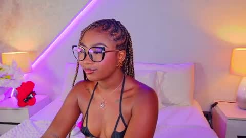 kishalove_ online show from July 10, 10:18 am