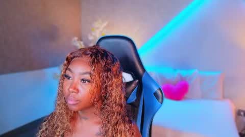 kishalove_ online show from July 28, 10:43 am