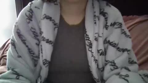 Snapshot of kissandtell1357 chatting on November 3, 2:57 am kissandtell1357 online show from November 3, 2:57 am