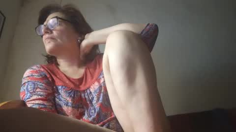 kissandvibe online show from May 5, 6:49 pm
