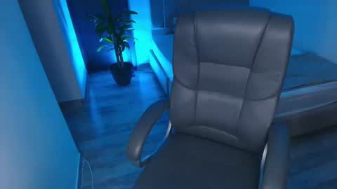cocoa online show from June 14, 11:18 pm