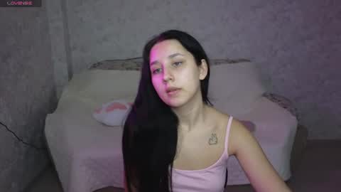 Hot Eva online show from June 14, 11:45 am