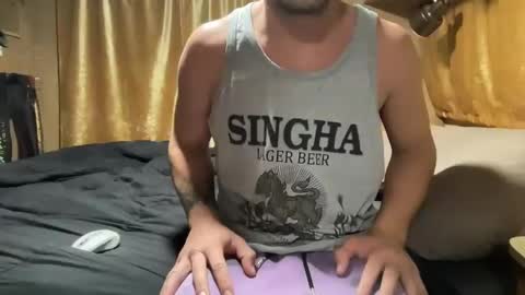 Snapshot of kisshard420 chatting on February 4, 10:32 am kisshard420 online show from February 4, 10:32 am