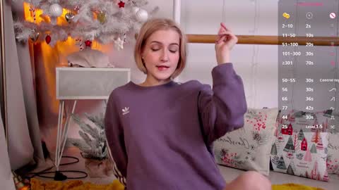 Snapshot of kisskiss_muah chatting on December 28, 8:15 pm Kate  online show from December 28, 8:15 pm