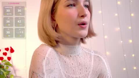 Snapshot of kisskiss_muah chatting on February 20, 2:24 pm Kate  online show from February 20, 2:24 pm