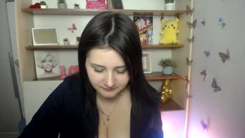 Snapshot of kissleoxx chatting on June 17, 12:07 pm kissleoxx online show from June 17, 12:07 pm