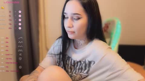 Snapshot of kissmenastya chatting on October 16, 5:58 pm Nastya  online show from October 16, 5:58 pm
