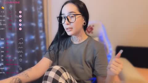 Snapshot of kissmenastya chatting on October 19, 3:56 pm Nastya  online show from October 19, 3:56 pm