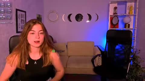 kitniss online show from July 3, 7:31 pm