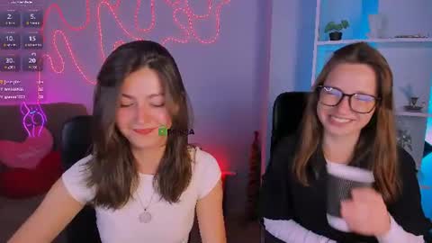 kitniss online show from July 19, 7:17 pm