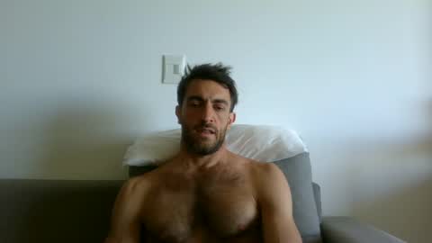 Snapshot of kitosssss chatting on December 12, 3:27 pm Steve Cocks online show from December 12, 3:27 pm