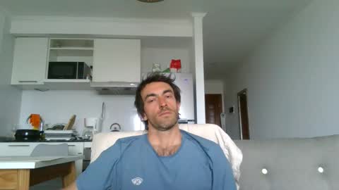 Snapshot of kitosssss chatting on September 18, 1:35 pm Steve Cocks online show from September 18, 1:35 pm