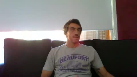 Snapshot of kitosssss chatting on November 23, 1:55 pm Steve Cocks online show from November 23, 1:55 pm