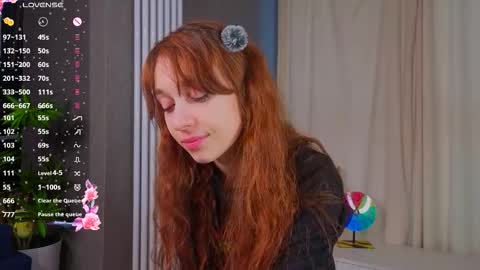 The sexy fox Kitsune online show from February 26, 5:50 am