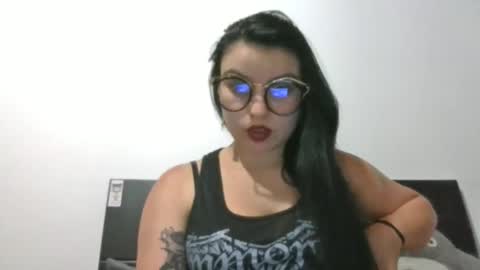 Snapshot of kitsune_sama69 chatting on April 21, 11:29 pm Kitsune Valery online show from April 21, 11:29 pm