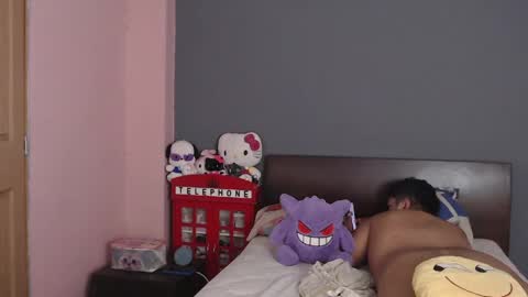 Ari Keimiwrights  online show from May 24, 5:12 am