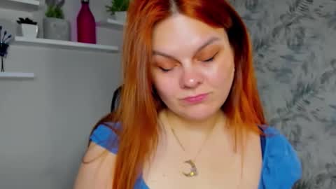 Snapshot of kittengingerxo chatting on May 25, 5:57 am Kitten online show from May 25, 5:57 am