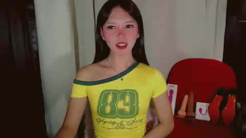 KITTY online show from December 22, 8:39 pm