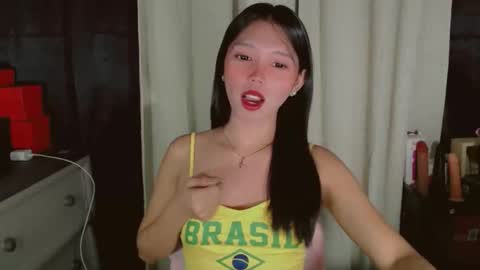 KITTY online show from March 11, 8:59 pm