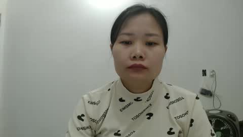 kitti_baby2x online show from March 14, 1:34 am