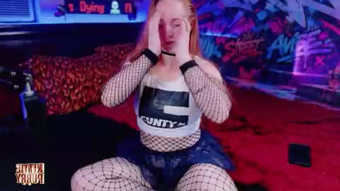 Kittie Purry online show from July 31, 8:30 pm
