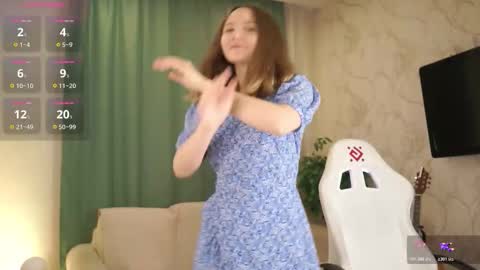 Snapshot of kittiesland chatting on November 17, 9:09 pm Agatha online show from November 17, 9:09 pm