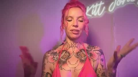 Snapshot of kittjones33 chatting on July 28, 11:48 pm kittjones33 online show from July 28, 11:48 pm