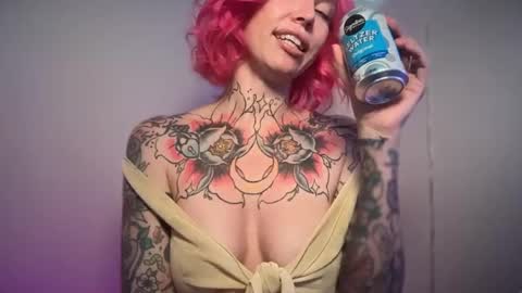 Snapshot of kittjones33 chatting on July 29, 5:33 pm kittjones33 online show from July 29, 5:33 pm