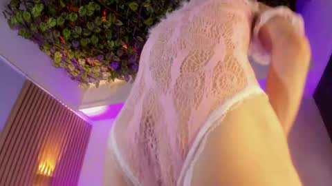 Snapshot of kitty__bunny chatting on May 22, 12:00 pm kitty__bunny online show from May 22, 12:00 pm
