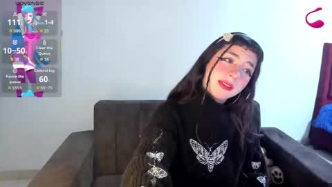 kitty__chs online show from September 28, 11:15 am