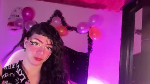 Snapshot of kitty__chs chatting on December 20, 11:28 am kitty__chs online show from December 20, 11:28 am