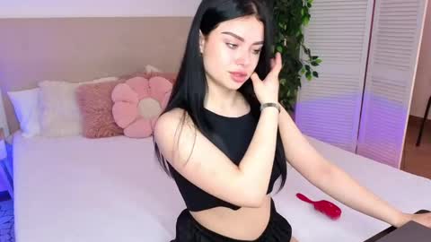 kitty_cut1ee_ online show from May 23, 7:02 am