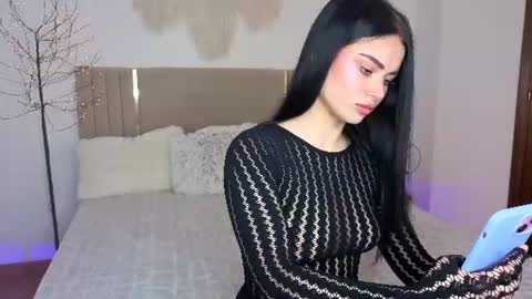 kitty_cut1ee_ online show from June 8, 7:53 am