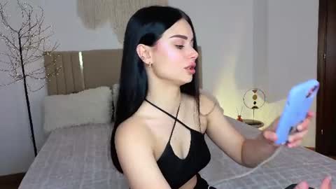 kitty_cut1ee_ online show from June 12, 7:40 am