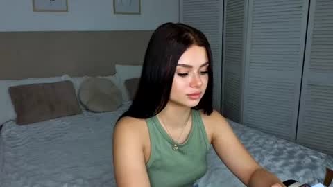 kitty_cut1ee_ online show from July 14, 10:21 am