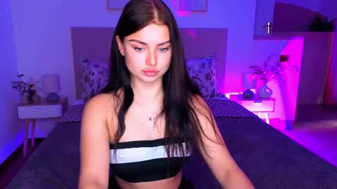 kitty_cut1ee_ online show from July 26, 7:04 am