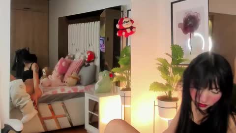 Snapshot of kitty_eliffe chatting on September 12, 10:10 pm kitty online show from September 12, 10:10 pm