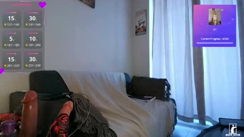 kitty_fitty29 online show from March 29, 7:14 pm