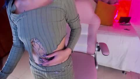 Kitty online show from November 2, 8:22 pm