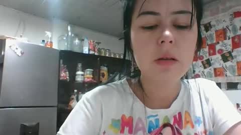 kitty_small69 online show from March 16, 2:28 am