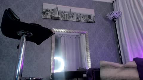 Kendall Saray   online show from March 3, 1:53 pm